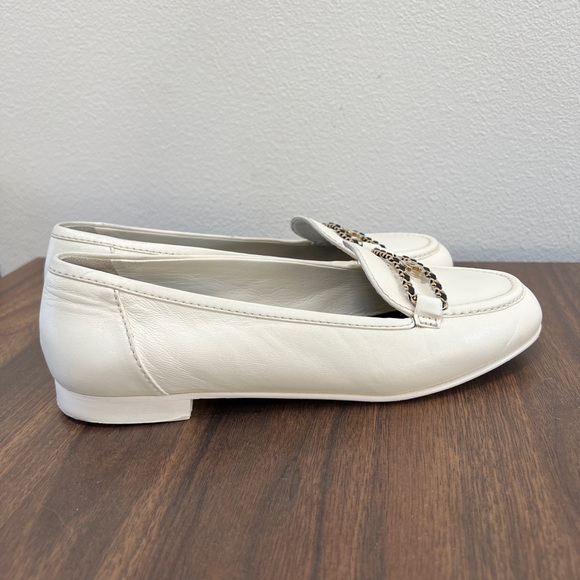 Auth Chanel White Classic CC Logo Loafers , Size 37.5 - PreLoved - Picture 12 of 13